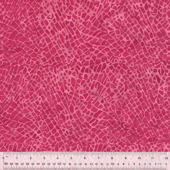 Anthology Fabrics Quiltessentials 6: Splash 435Q-1 Reptile Skin Fuchsia