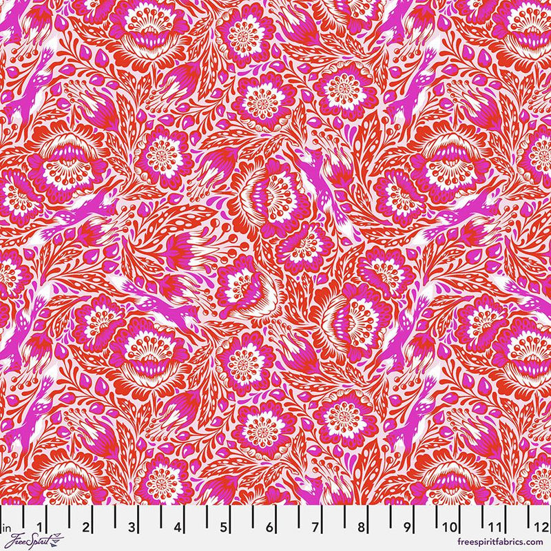 FreeSpirit Fabrics Tiny Beasts by Tula Pink Out Foxed PWTP184.Glimmer