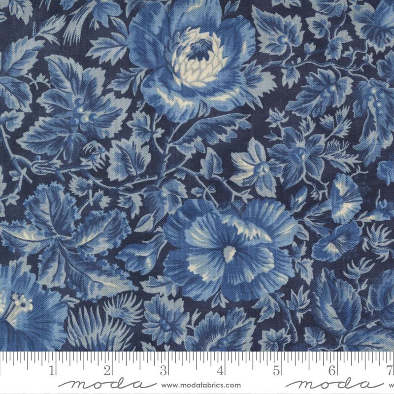 Moda Fabrics Amelias Blues by Betsy Chutchian Bluffview 31650 17 Midnight Blue