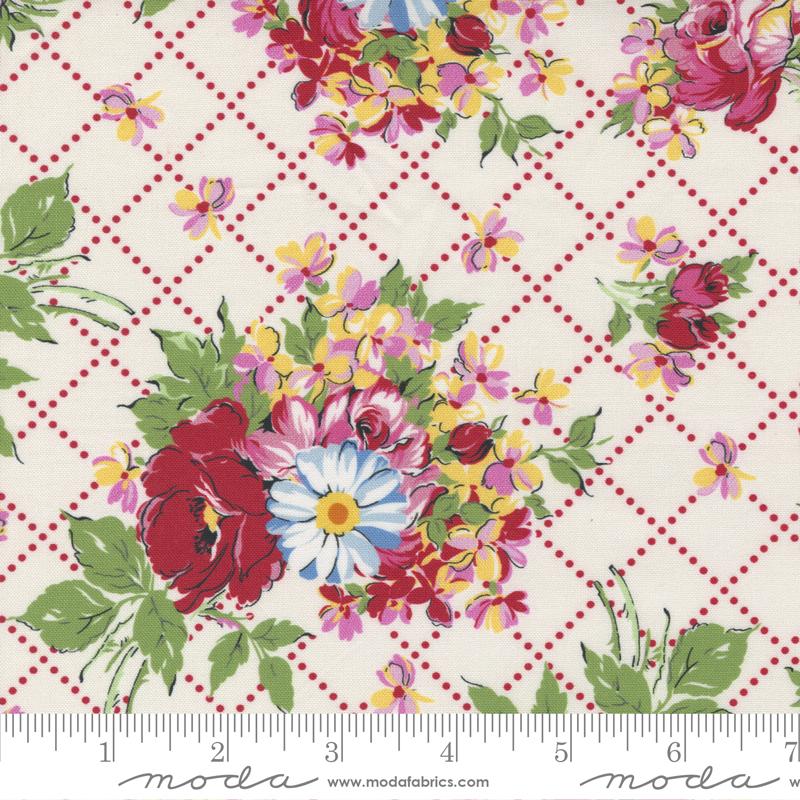 Moda Fabrics Picture Perfect by American Jane Large Floral 21802 11 Ivory