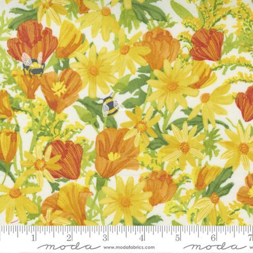 Moda Fabrics Wild Blooms by Robin Pickens Daisies and Poppies 48731 11 Cream