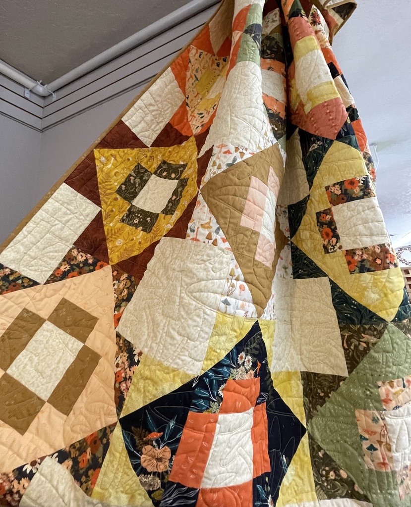 Meadowland Hazelwood Quilt