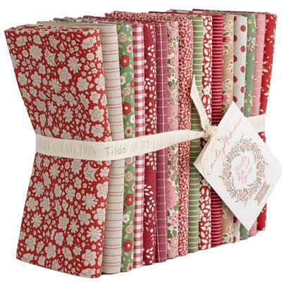 Creating Memories Fat Quarter Bundle TIL300209 Winter