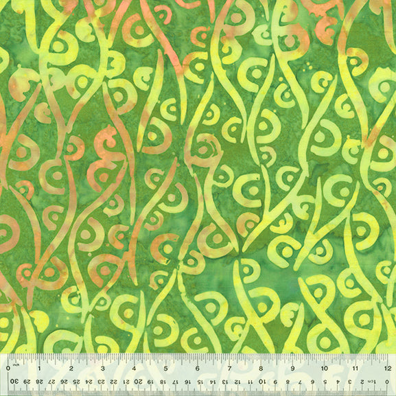 Anthology Fabrics Quiltessentials 6: Splash 438Q-1 Circular Waves Lime