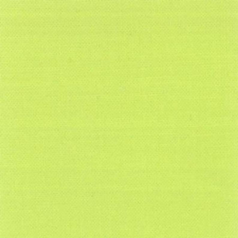 Moda Fabrics Bella Solids 9900 265 Key Lime