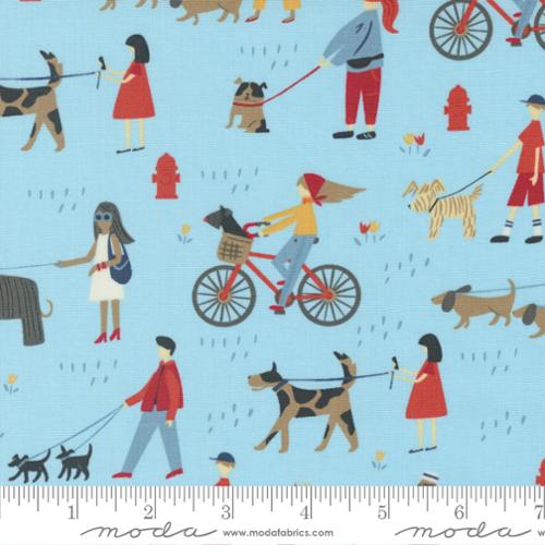 Moda Fabrics Dog Daze 20840 15 Sky