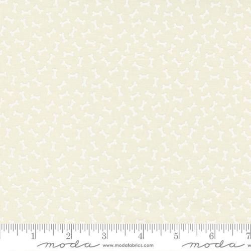 Moda Fabrics Dog Daze 20844 21 Cream White