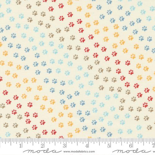 Moda Fabrics Dog Daze 20845 11 Cream