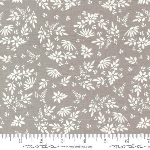 Moda Fabrics Favorite Things by Sherri & Chelsi 37650 28 Stone