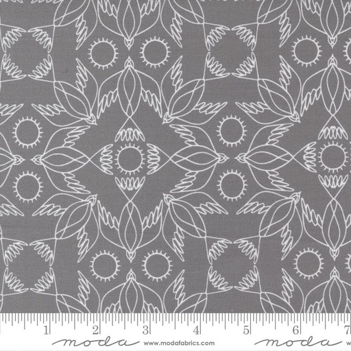 [165655] Moda Fabrics Birdsong by Gingiber Kaleidoscope Bird 48355 13 Cardinal