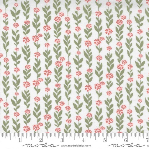 [164930] Moda Fabrics Country Rose by Lella Boutique 5171 11 Cloud