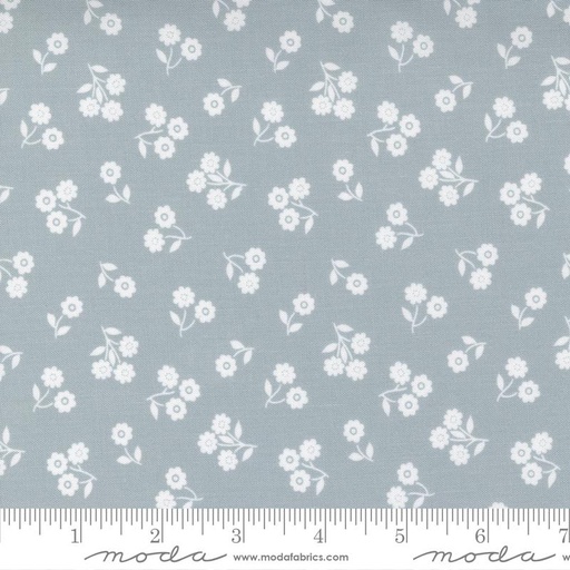 [164939] Moda Fabrics Country Rose by Lella Boutique 5173 15 Smokey Blue