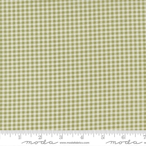 [167151] Moda Fabrics Florence's Fancy by Betsy Chutchian Everyday Gingham 31668 14 Leaf